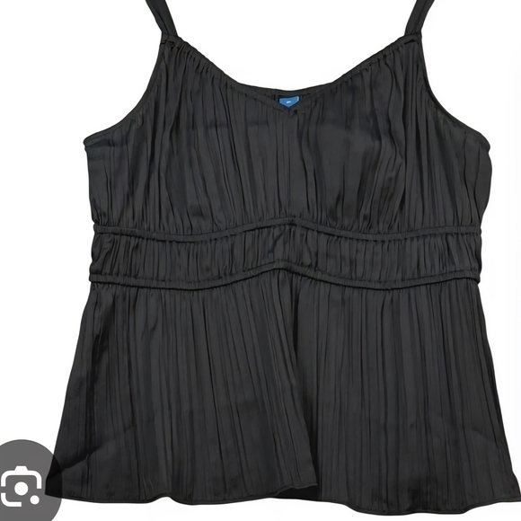 Old Navy Black Satin Camisole Top - Picture 2 of 5